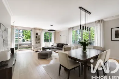 Appartement à Paris (75016)