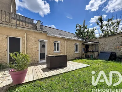 Townhouse in Auneau-Bleury-Saint-Symphorien (28700)