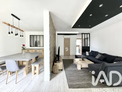 Apartment in FOS SUR MER (13270)