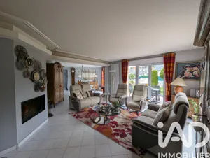 Maison d'architecte à Neufchâtel-en-Bray (76270)