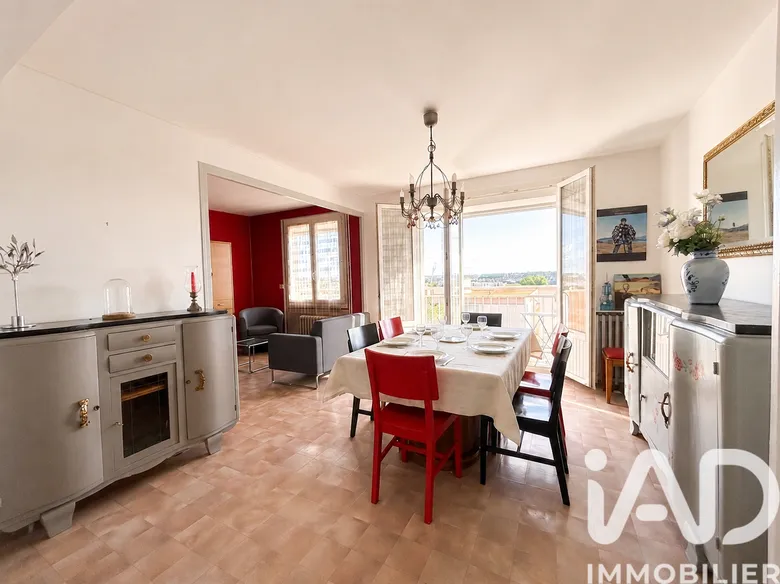 Appartement 4 pièces 80 m² · à Nevers · 80 m² · 85 000 €