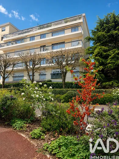 Apartment in Rueil-Malmaison (92500)