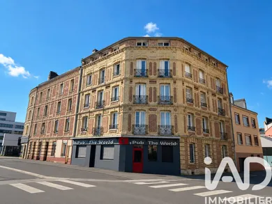 Commercial walls in Le Havre (76600)