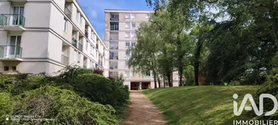 Apartment in Tours (37100)
