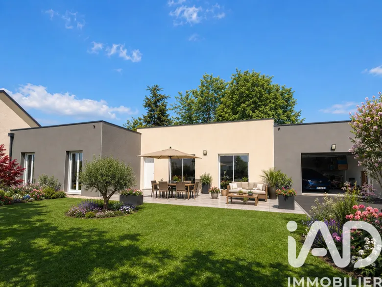 Maison 6 pièces 120 m² · à Sorigny · 120 m² · 363 000 €
