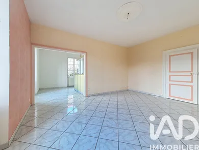 Appartement à Coubon (43700)