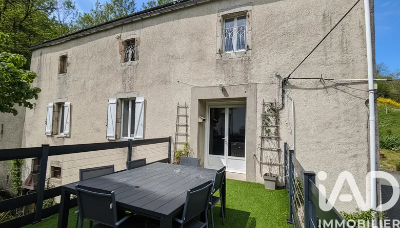 Maison 4 pièces 113 m² · à Lacaune · 113 m² · 159 000 €