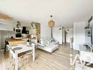 Apartment in Sainte-Geneviève-des-Bois (91700)
