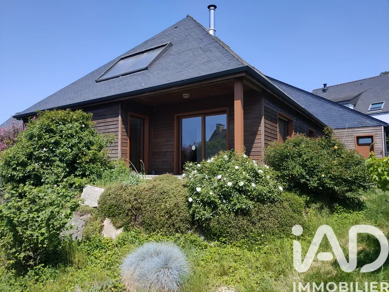 Maison 6 pièces 140 m² · à Theix · 140 m² · 466 000 €