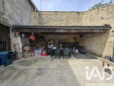 Townhouse in Jonquières-Saint-Vincent (30300)