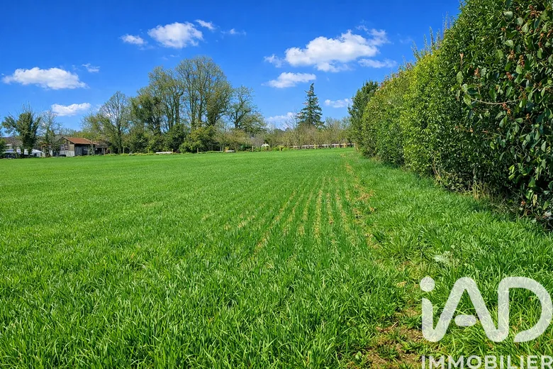 Terrain à bâtir à Saint-Vincent-sur-Oust (56350) · 46 600 €