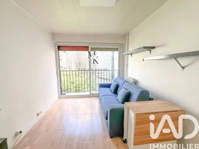 Apartment in Paris (75014)