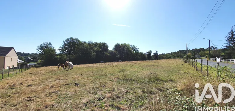 Terrain à Brive-la-Gaillarde (19100) · 49 000 €