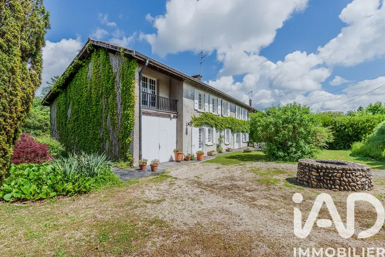 Maison 7 pièces 172 m² · à Misérieux · 172 m² · 411 500 €