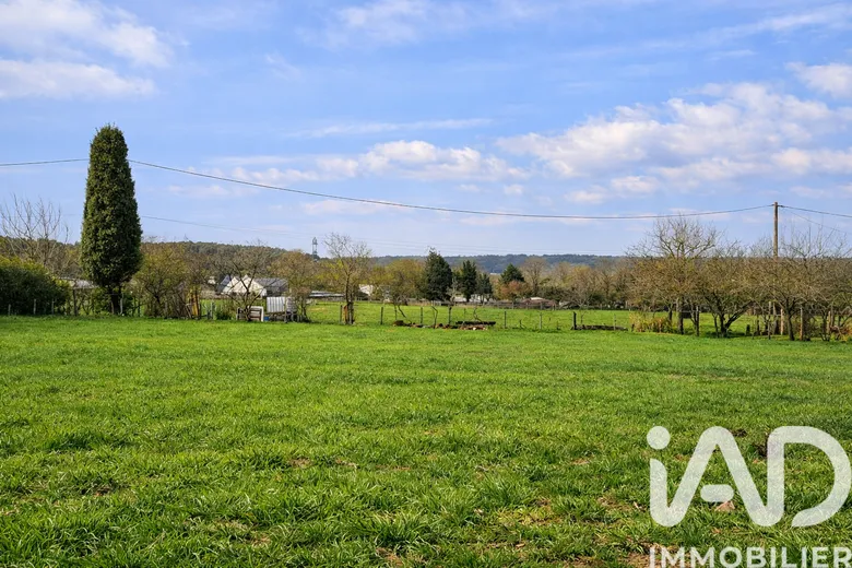 Terrain à bâtir à Saint-Vincent-sur-Oust (56350) · 29 300 €