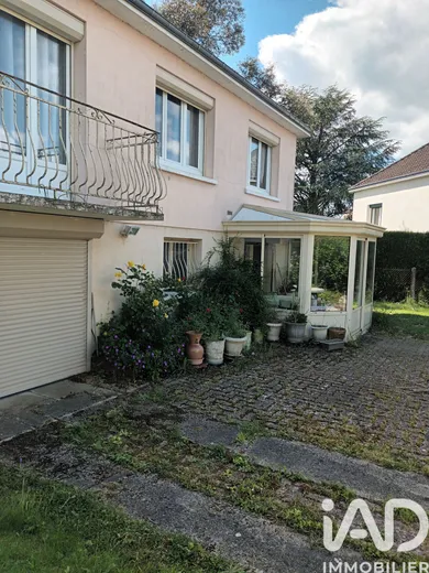 Detached house in Bailleau-le-Pin (28120)
