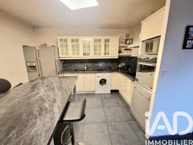 Apartment in Ris-Orangis (91130)