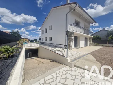 House in Sainte-Verge (79100)