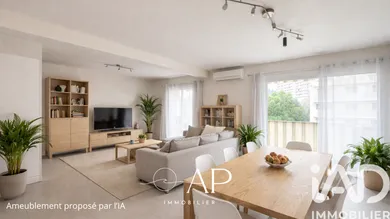 Apartment in Toulon (83100)