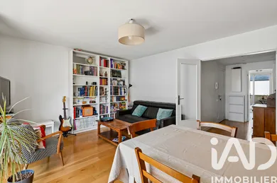 Apartment in Asnières-sur-Seine (92600)