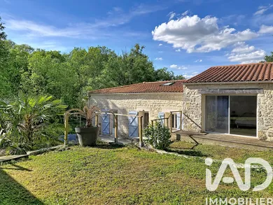 House in Fontenay-le-Comte (85200)