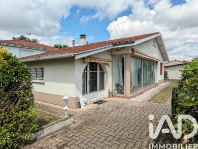 Maison à Aureilhan (65800)