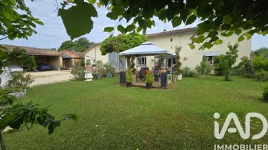Maison de village à Blanzay (86400)