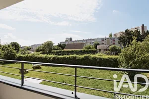 Apartment in Épinay-sur-Seine (93800)