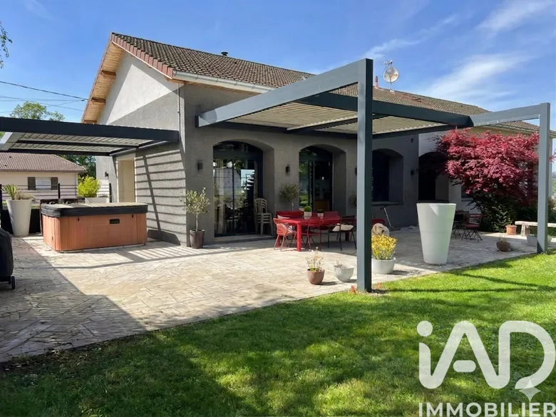 Maison 5 pièces 168 m² · à Arbent · 168 m² · 445 000 €