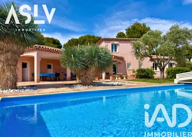 Maison à La Cadière-d'Azur (83740)