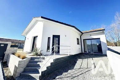 Maison à Saint-Martin-de-Hinx (40390)