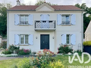 House in Jaux (60880)