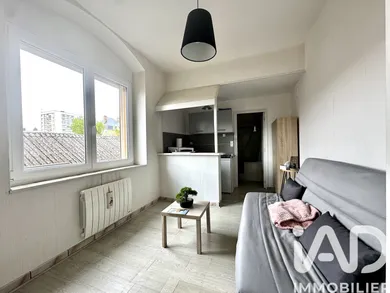 Apartment in Sedan (08200)