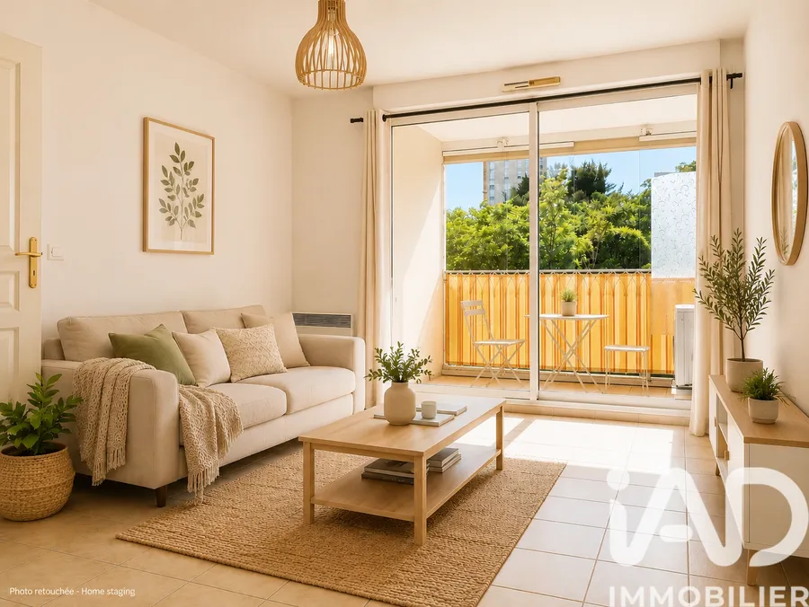Vente appartement à Toulon (83200) : appartement 2 pièces 54 m² — 3