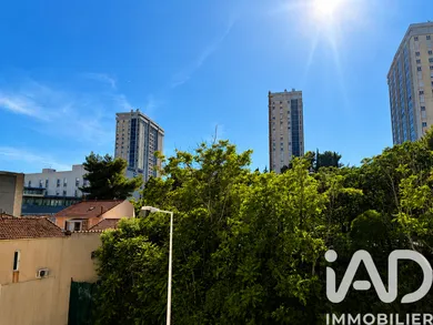 Apartment in Toulon (83000)