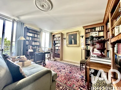 Apartment in Quimper (29000)