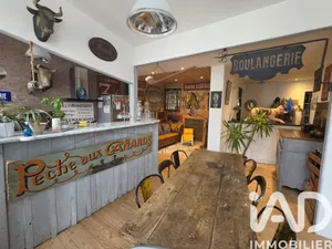 Apartment in Cusset (03300)