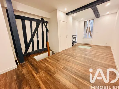 Apartment in Troyes (10000)