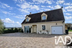 Maison traditionnelle à Armentières-en-Brie (77440)