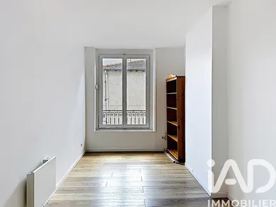 Appartement à Saint-Étienne (42000)