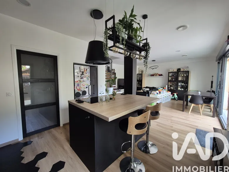 Appartement 4 pièces 93 m² · à Avignon · 93,4 m² · 329 000 €