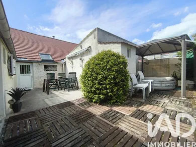 Townhouse in Bray-sur-Seine (77480)