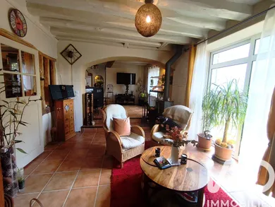 Townhouse in Bray-sur-Seine (77480)