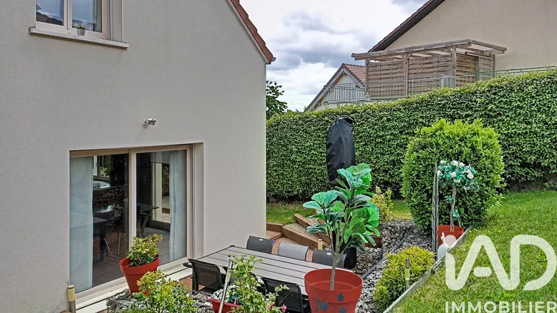 Maison 5 pièces 139 m² · à Corcelles-les-Monts · 139 m² · 439 000 €