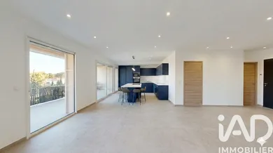 Duplex in Bandol (83150)