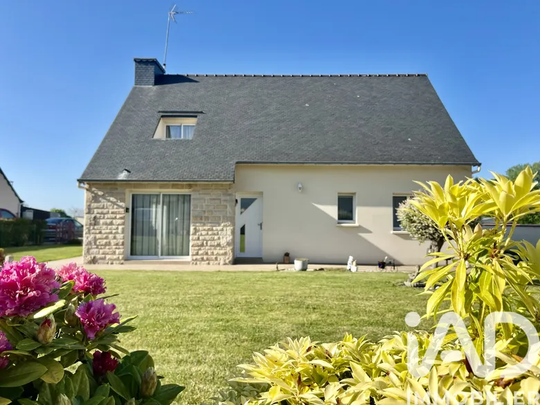 Maison 7 pièces 135 m² · à Pabu · 135 m² · 283 000 €
