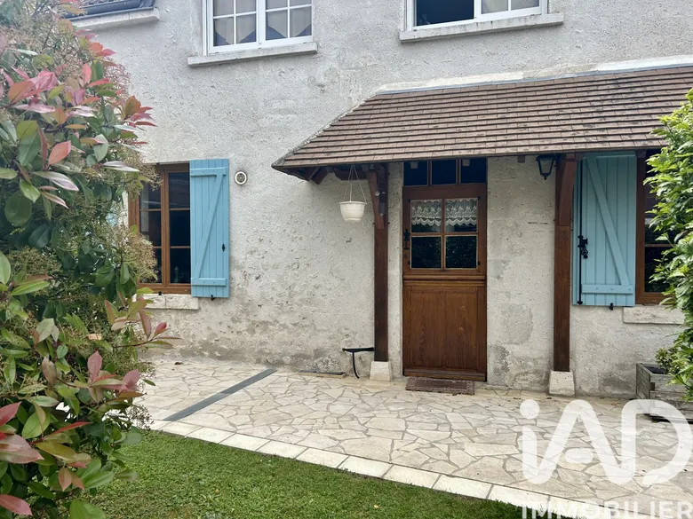 Maison 5 pièces 132 m² · à Cravant · 132 m² · 171 000 €