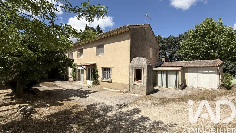 Maison 10 pièces 300 m² · à Cavaillon · 300 m² · 580 000 €