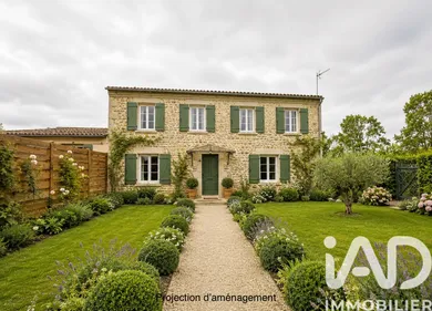 House in Saint-Vincent-de-Paul (33440)