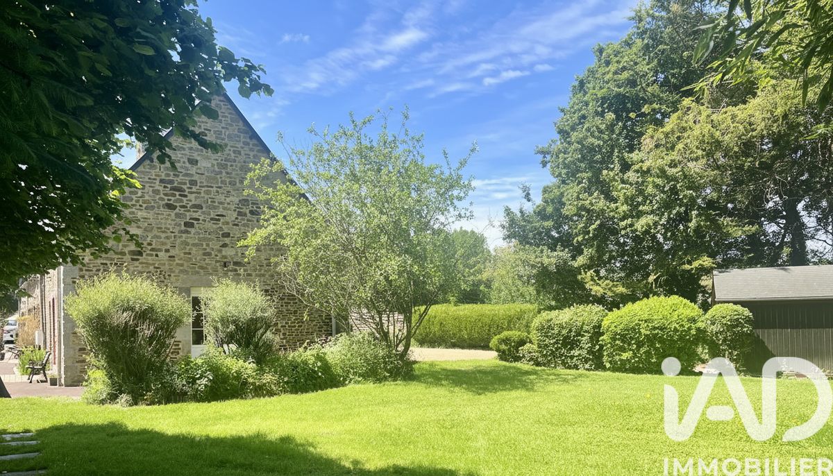 maison à Miniac-Morvan